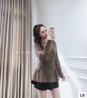 Áo len chiết eo
