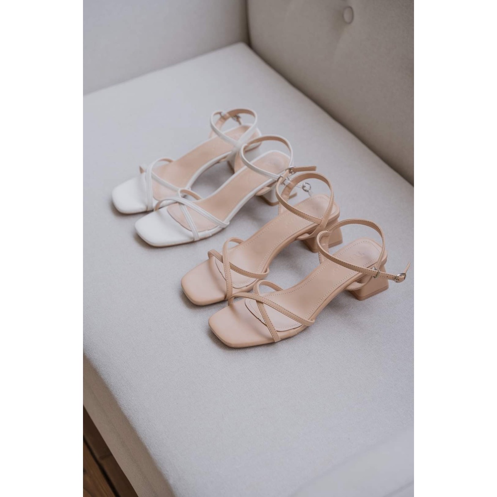Sandal cao gót quai chun đan chéo, Dép cao gót đế vuông 5p thiết kế chắc chắn, săng chảnh
