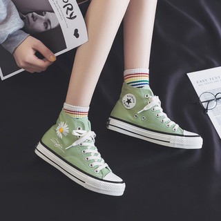 Giày thể thao cổ cao thêu họa tiết hoa cúc và cánh bướm cho nữ 4 màu tùy chọn