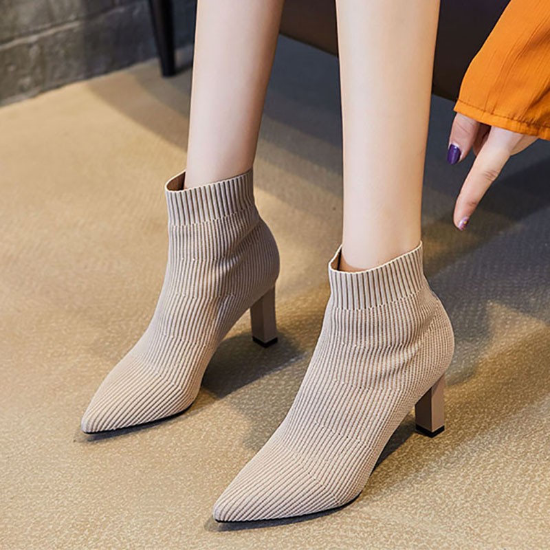 Bốt len cao cổ đế 7,5cm loại đẹp [VIDEO +ẢNH THẬT]sẵn đen 34,36, be 36 | BigBuy360 - bigbuy360.vn