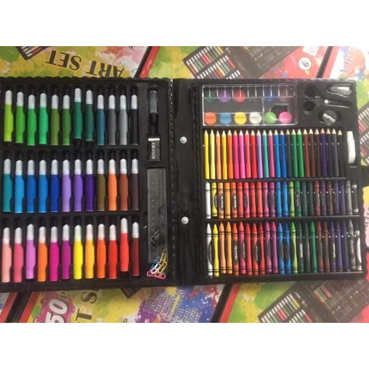 Bộ tô màu ART SET 150 chi tiết
