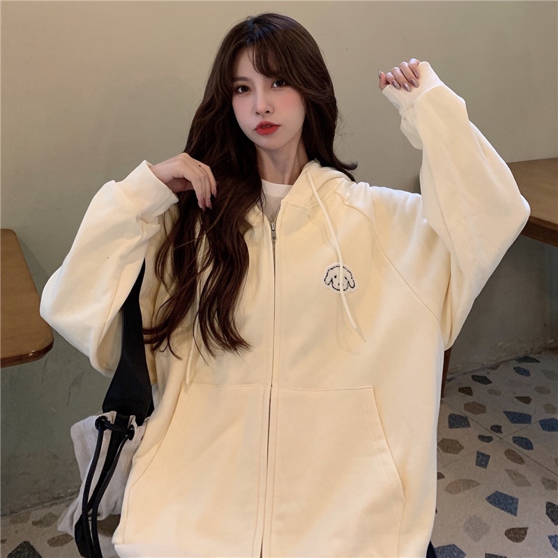 Áo khoác tay dài có nón họa tiết thêu đơn giản