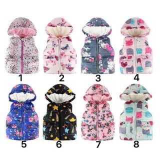 Áo phao 3 lỗ có mũ cho bé gái (20-30kg)