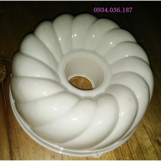 Khuôn rau câu, nhấn cơm, xôi.