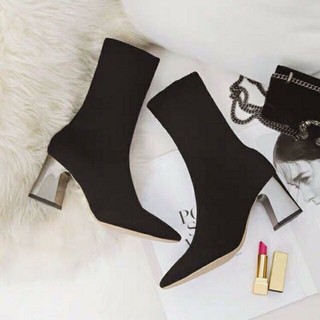 Boots cổ cao ulzzang