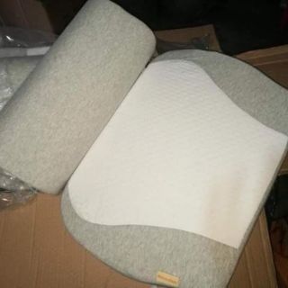 Gối chống trào ngược cho bé