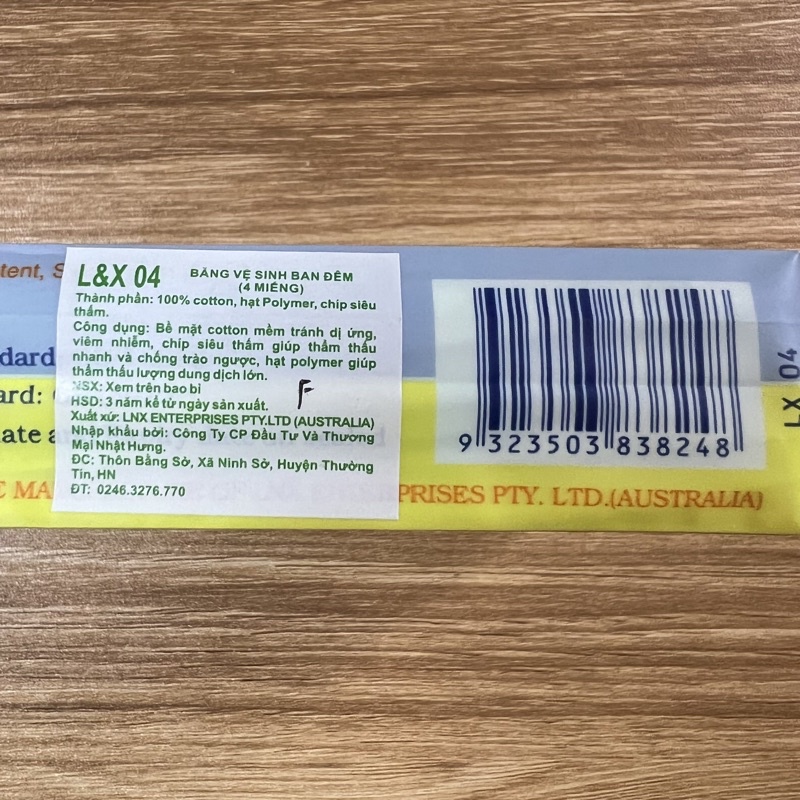 Băng vệ sinh ban đêm có cánh L&amp;X 04 (4 miếng)
