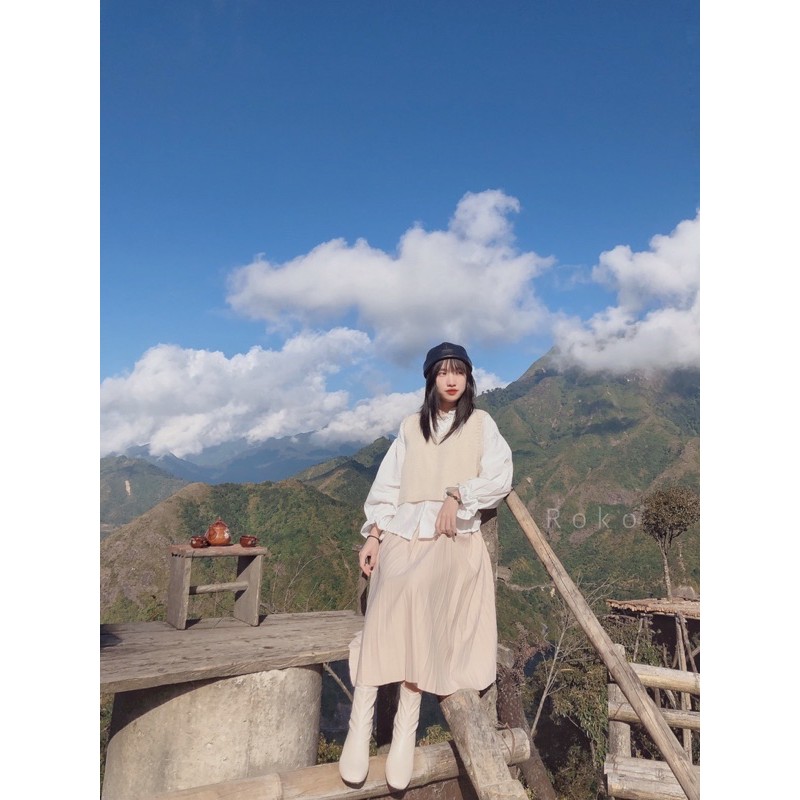 ÁO SM CỔ XẾP - GILE TRƠN - CHÂN VÁY XẾP LY CẠP CHUN NHỎ KEM