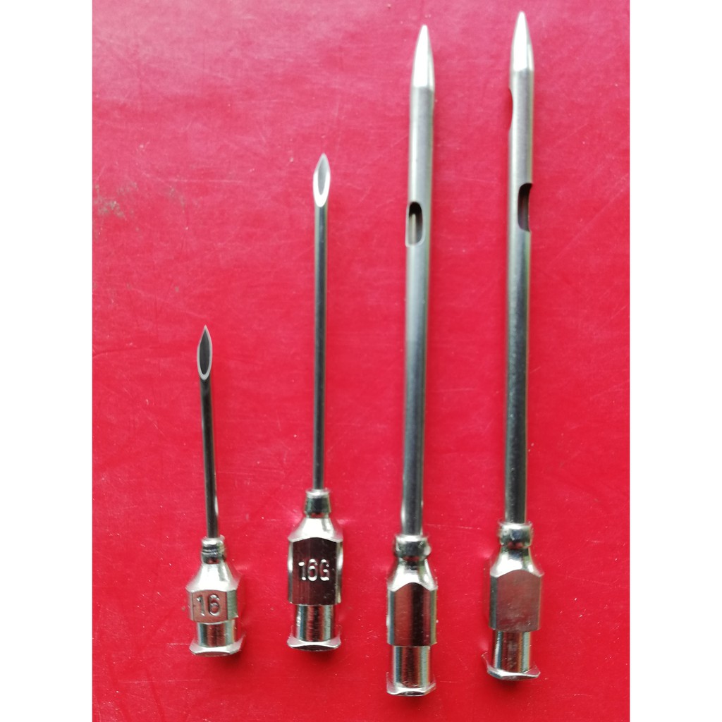 Bơm kim tiêm dùng để bơm hóa chất trị sâu đục thân trên cây trồng và vật nuôi chó mèo