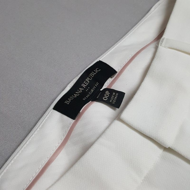 Quần tây âu trắng Banana Republic Ryan 572382
