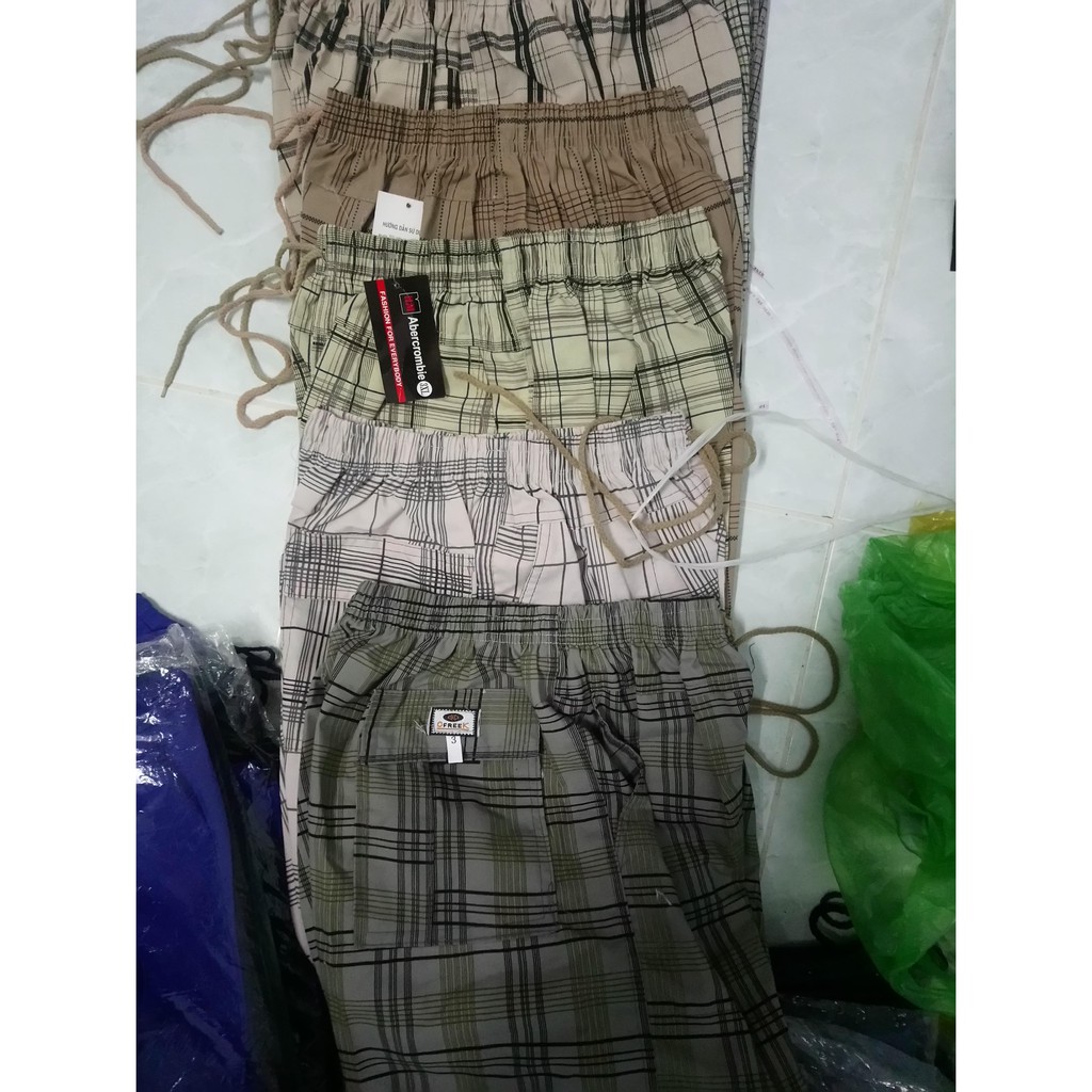 Quần đùi nam mặc ở nhà