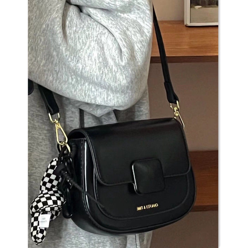 Oeteo Túi Đeo Chéo Hình Vuông Nhỏ Có Nút Gài Từ Tính Màu Đen Thời Trang Cho Nữ