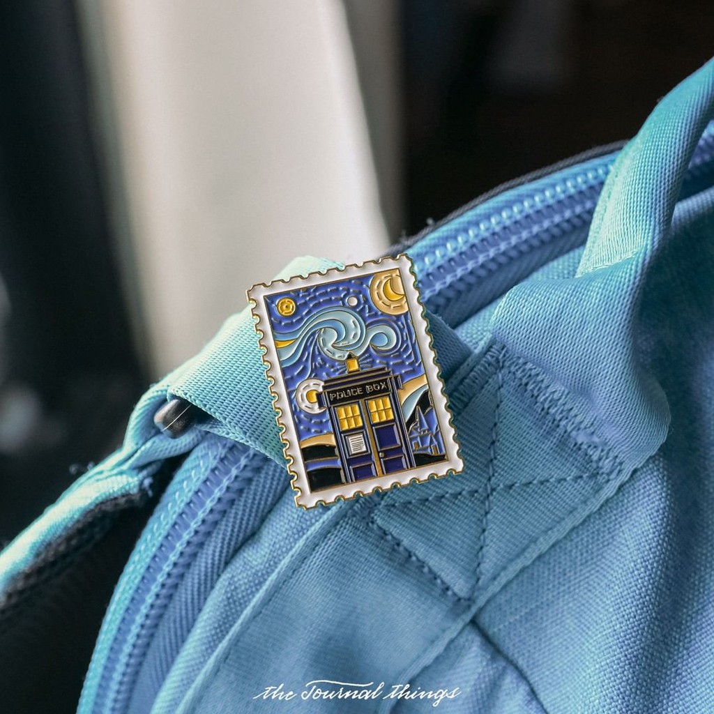 Pin Cài Starry Night