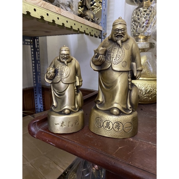 Ông Quản Gia Giữ Của Tượng phú ông Quản Gia phong thuỷ.