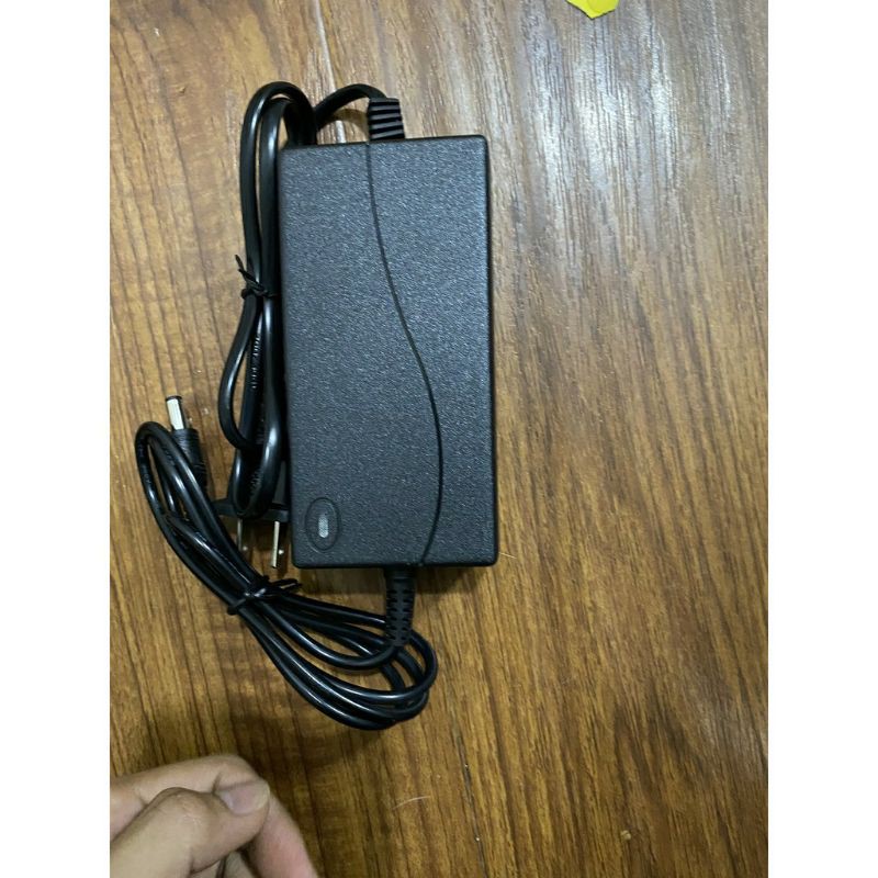 SẠC THAY THẾ DÙNG CHO VÒM ÁNH SÁNG - BÚA NÓNG LẠNH