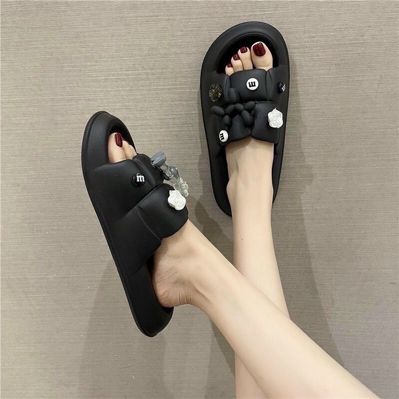 DÉP BÁNH MÌ QUAI NGANG HÌNH LẠC ĐÀ DỄ THƯƠNG