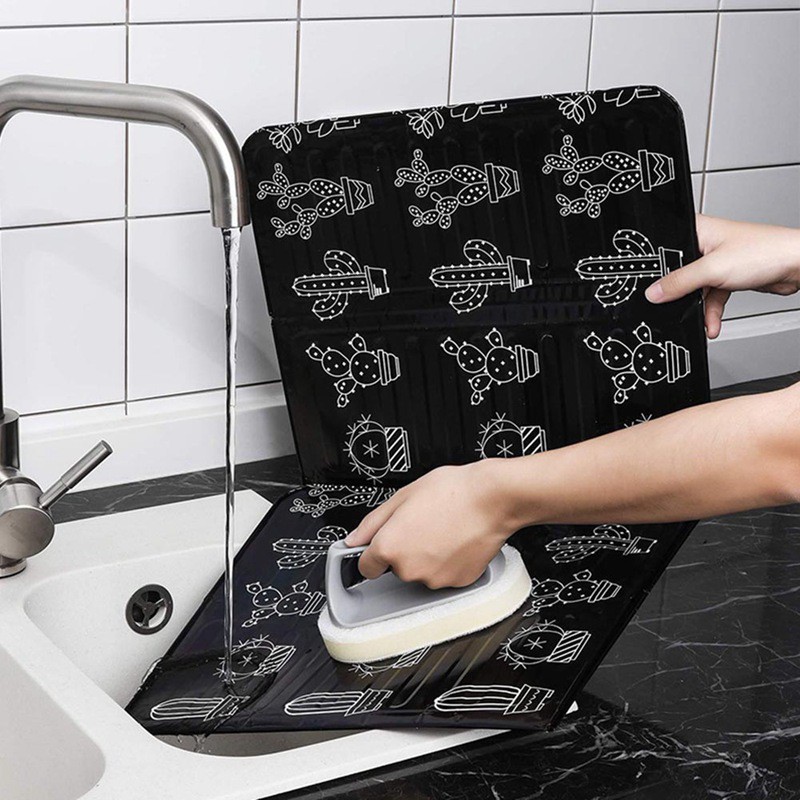 Tấm chắn văng dầu khi chiên sử dụng tiện lợi cho nhà bếp