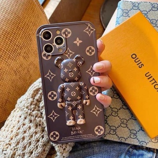Ốp lưng iphone - ốp iphone bapee gấu lv nổi