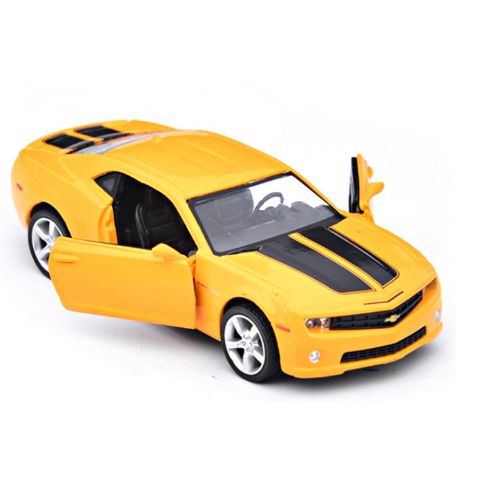 Ô tô RMZ Chevrolet Camaro đồ chơi trẻ em Xe mô hình tỉ lệ 1:36 xe bằng sắt chạy cót màu VÀNG