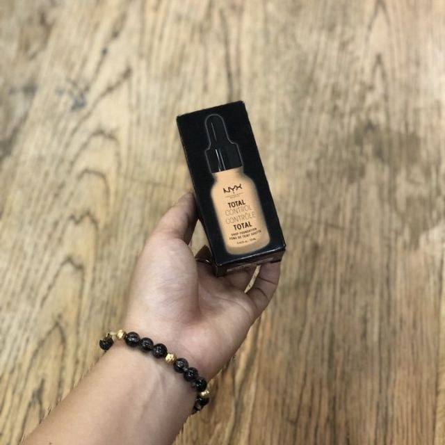 Kem Nền NYX Total Control