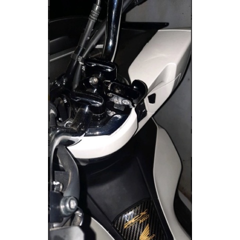 Móc treo ghidong trần honda pcx-adv