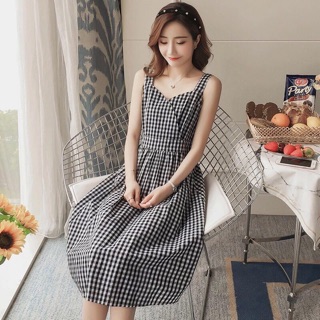 Đầm caro hai dây