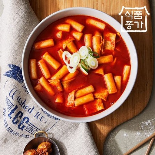 Tokbokki Hàn Quốc 500G kèm 100G sốt và chả cá