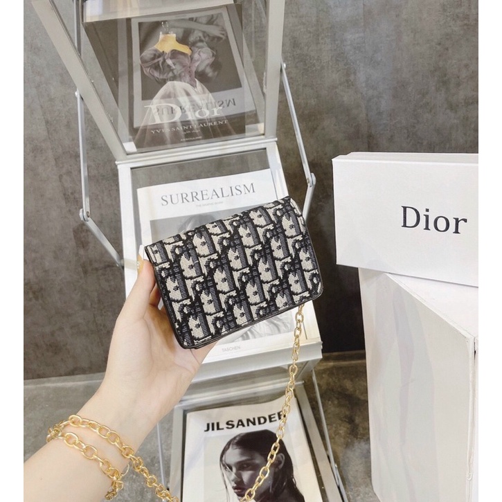 Ví cầm tay dior kèm dây đeo chéo size 12cm