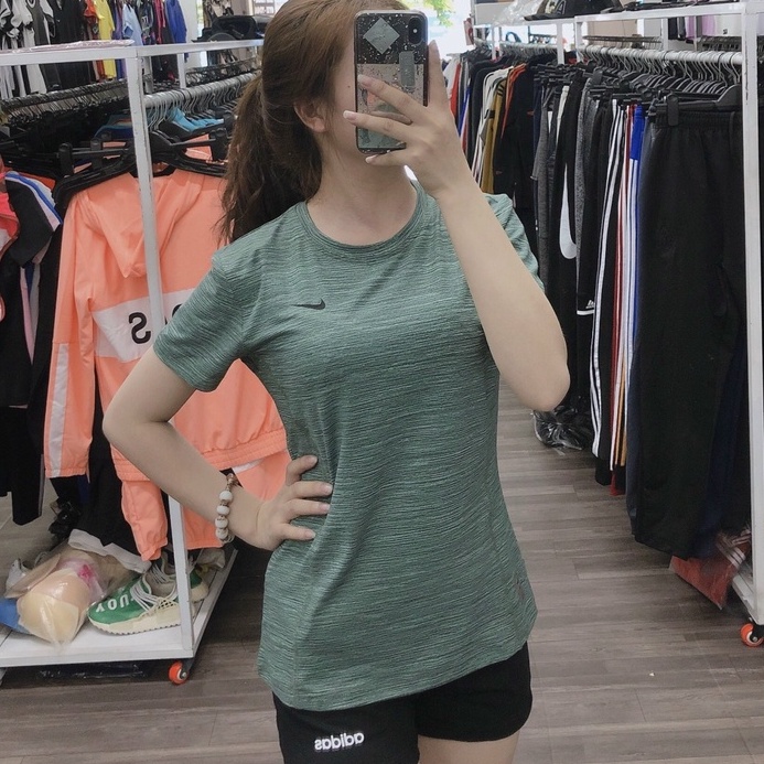 Áo Thun Nữ Bigsize Đơn Giản Cho Chị Em Từ 58kg - 85kg Giá Cực Tốt