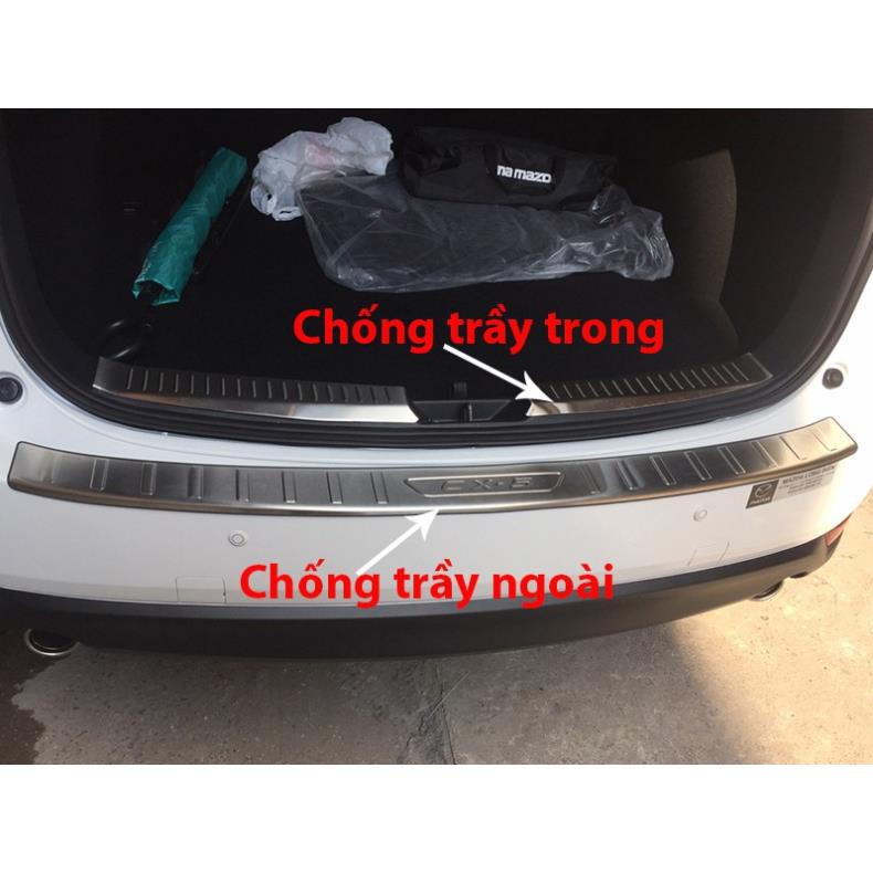Ốp chồng trầy cốp Mazda CX5 2014 - 2023 mẫu INOX