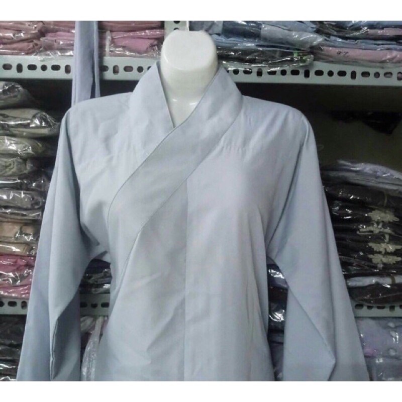 Áo tràng Phật tử đi chùa