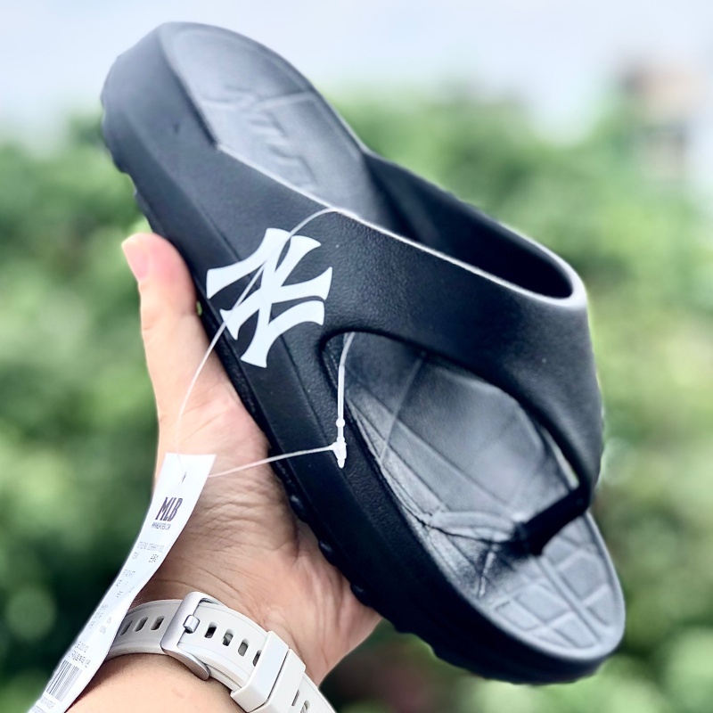 Dép unisex 𝐌𝐋𝐁 ❤️FREESHIP + Hộp❤️ dép kẹp mlb ny bóng chày thể thao nam nữ in NY chất xịn kèm tag mác, đế cao, đen