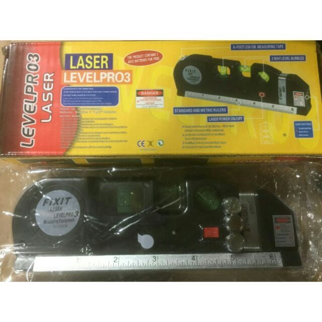 Thước cân bằng laser