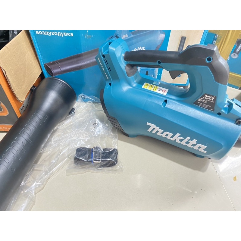 máy thổi bụi makita dub184