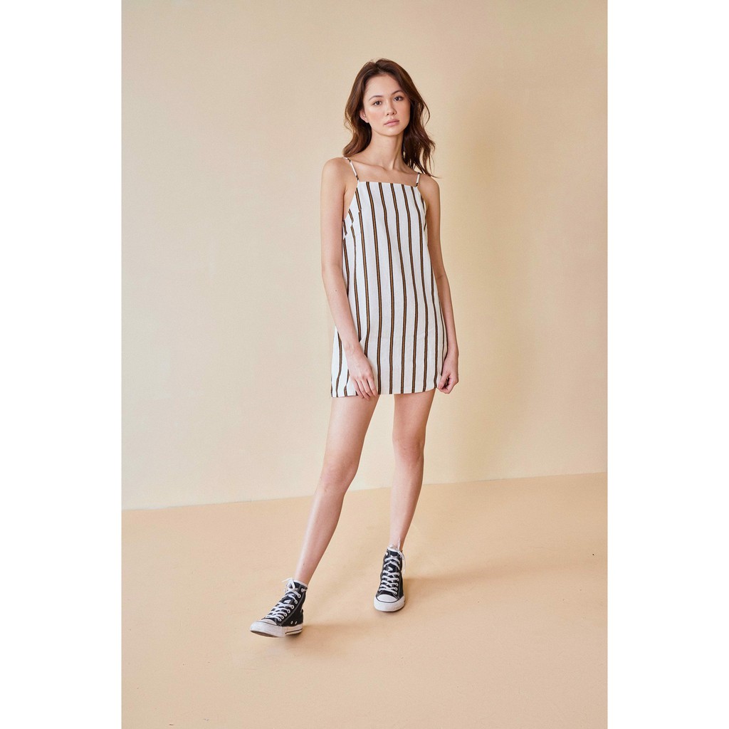 LIBÉ - Đầm 2 dây cổ ngang vải linen sọc đen