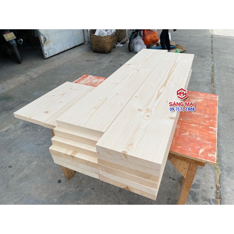 Tấm gỗ thông mặt rộng 25cm x dày 3cm x dài 1m2 + láng mịn 4 mặt