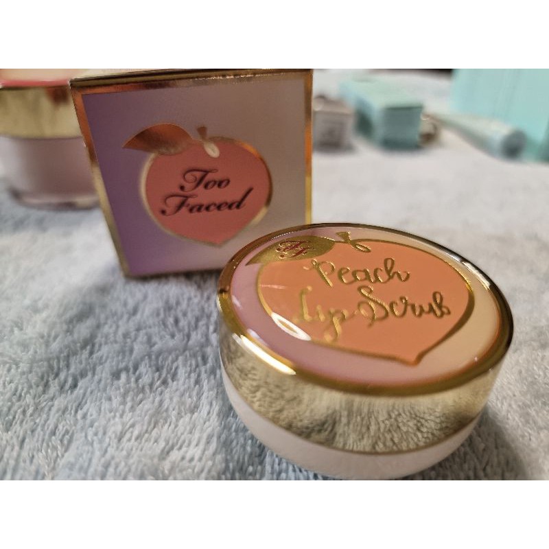 (NEW) TẨY TẾ BÀO CHẾT MÔI TOO FACED LIP PEACH | BigBuy360 - bigbuy360.vn