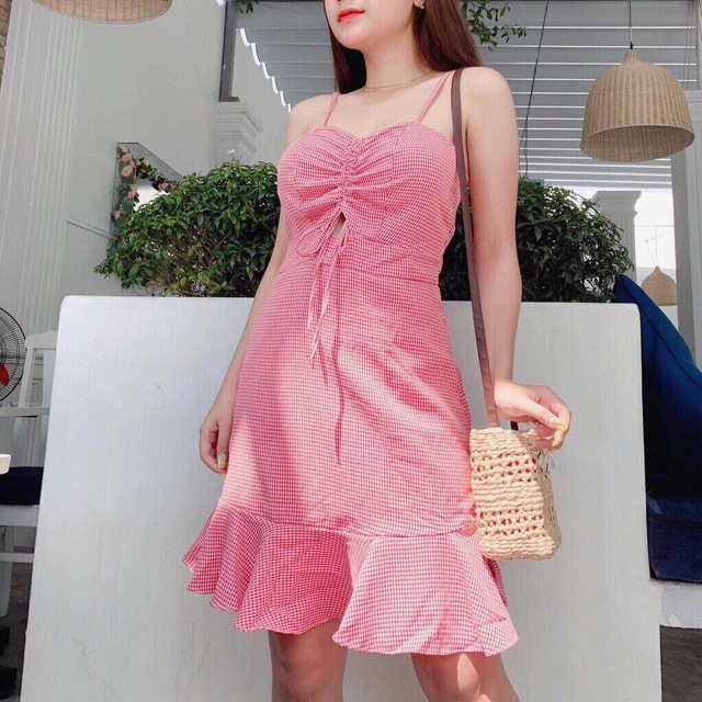 Đầm 2 dây caro đầm dạo phố xinh nhất mùa hè!