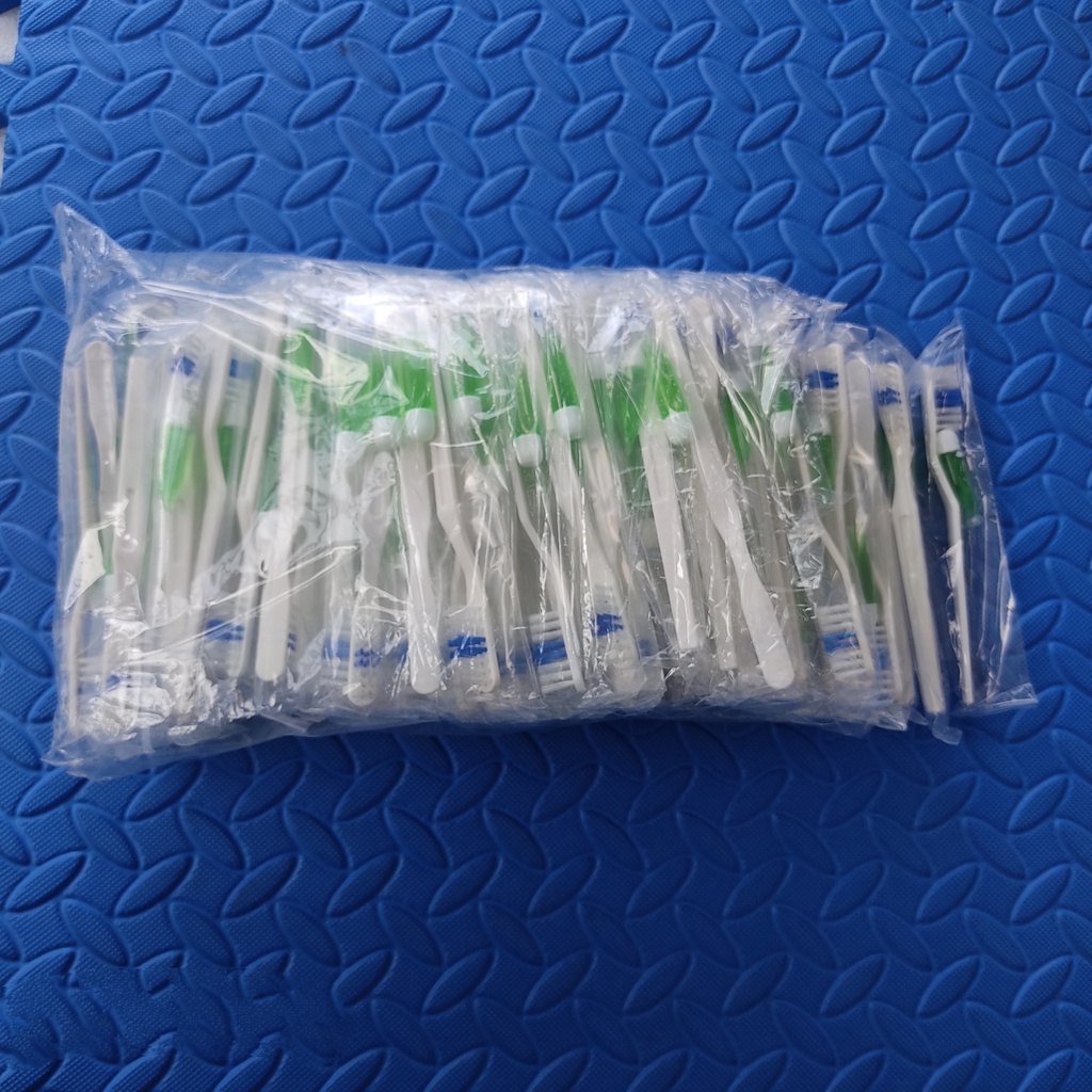 Bàn chải đánh răng khách sạn, dùng 1 lần đi du lịch, kem đánh răng cao cấp túi 100 cái