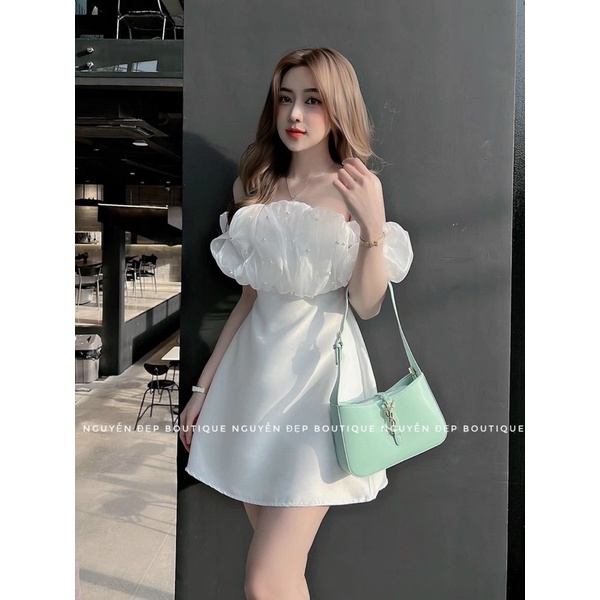 Váy nữ trễ vai bèo đính ngọc dự tiệc dáng xoè chất tafta màu trắng đen V302 freesize AĐ BOUTIQUE