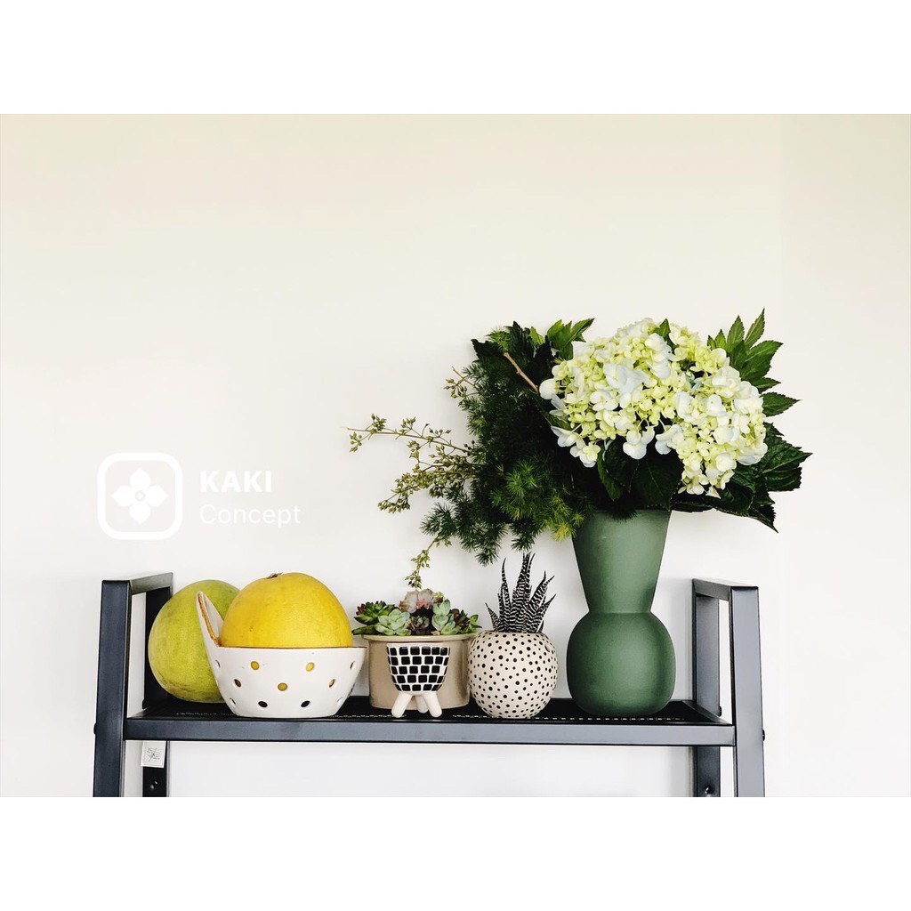 Bình hoa miệng loe trang trí phòng khách KAKI Concept