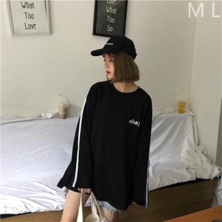 Áo thun nữ form rộng cá tính