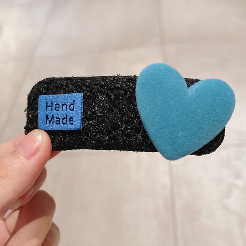 Kẹp tóc thiết kế hình trái tim mới