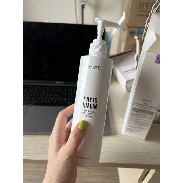 KEM DƯỠNG BODY NACIFIC NÂNG TONE LÂU TRÔI