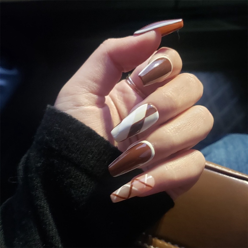 Set 24 Móng Tay Giả Họa Tiết Kim Cương Thời Trang Cho Nữ