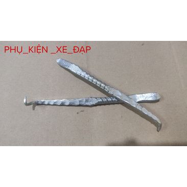 Hộp vá săm xe đạp kèm móc lốp
