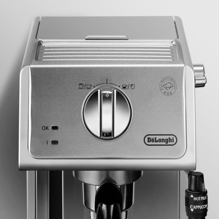 Máy pha cà phê Espresso  Delonghi ECP36.31 - Công suất đầu vào: 1100W - Hàng Nhập Khẩu - Bảo hành 12 tháng