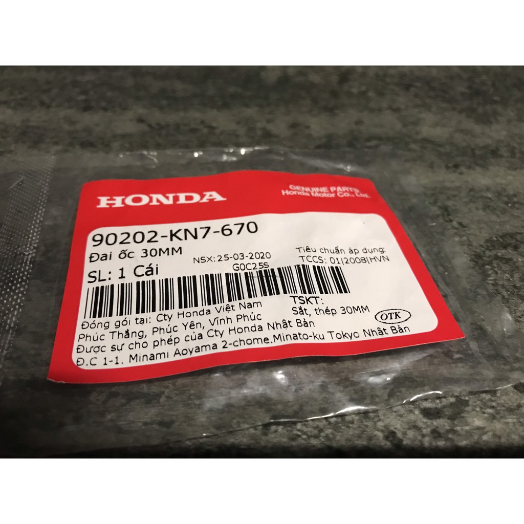 Ốc tán nồi sau tay ga