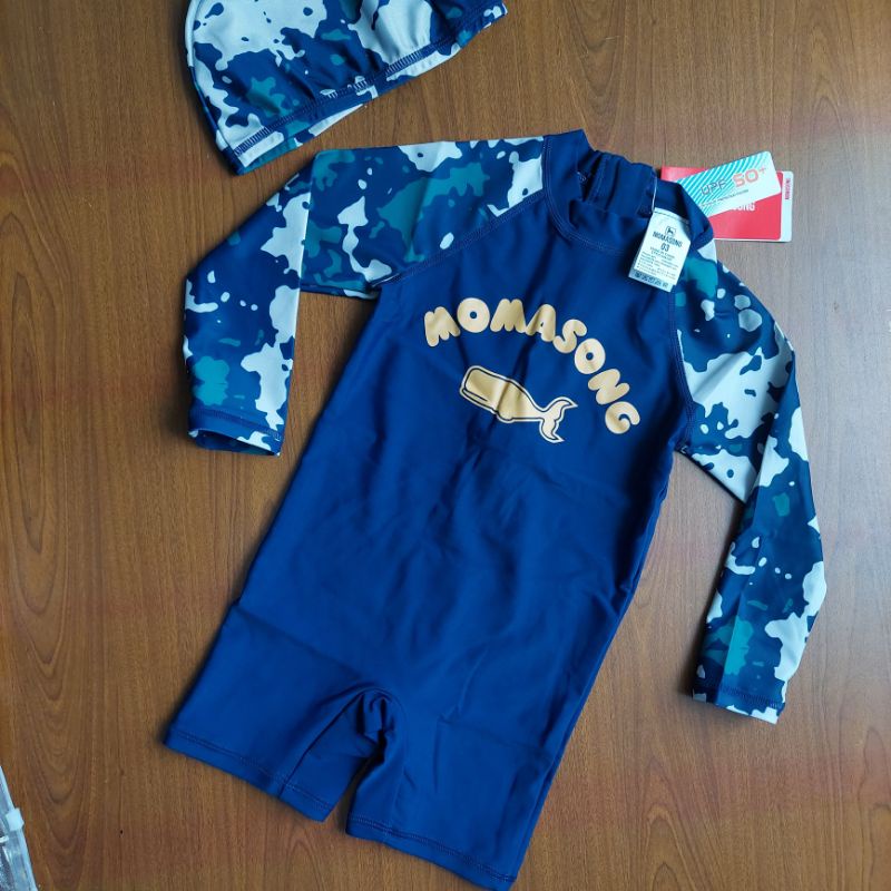 Đồ bơi liền thân tay dài chất vải đẹp hiệu Momasong MMS 908209 mẫu cá mập vàng