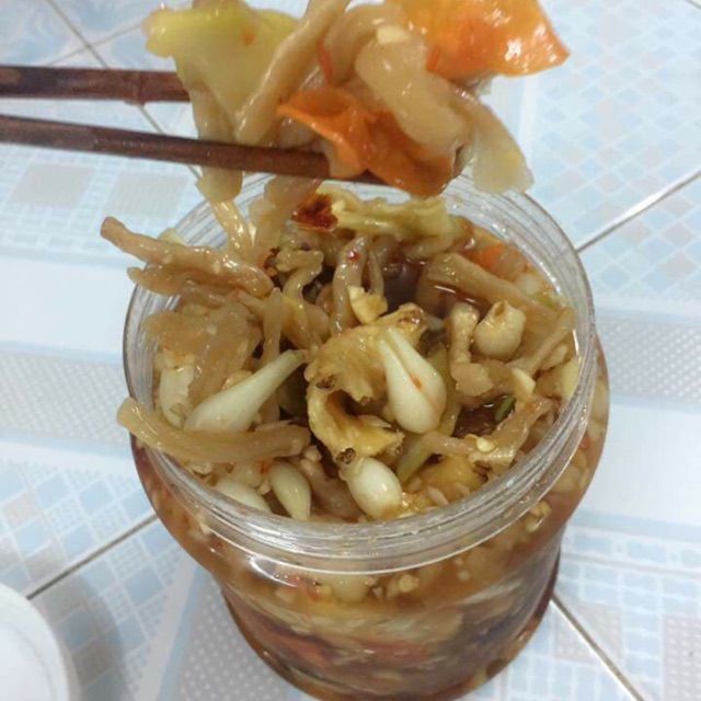Dưa món củ kiệu